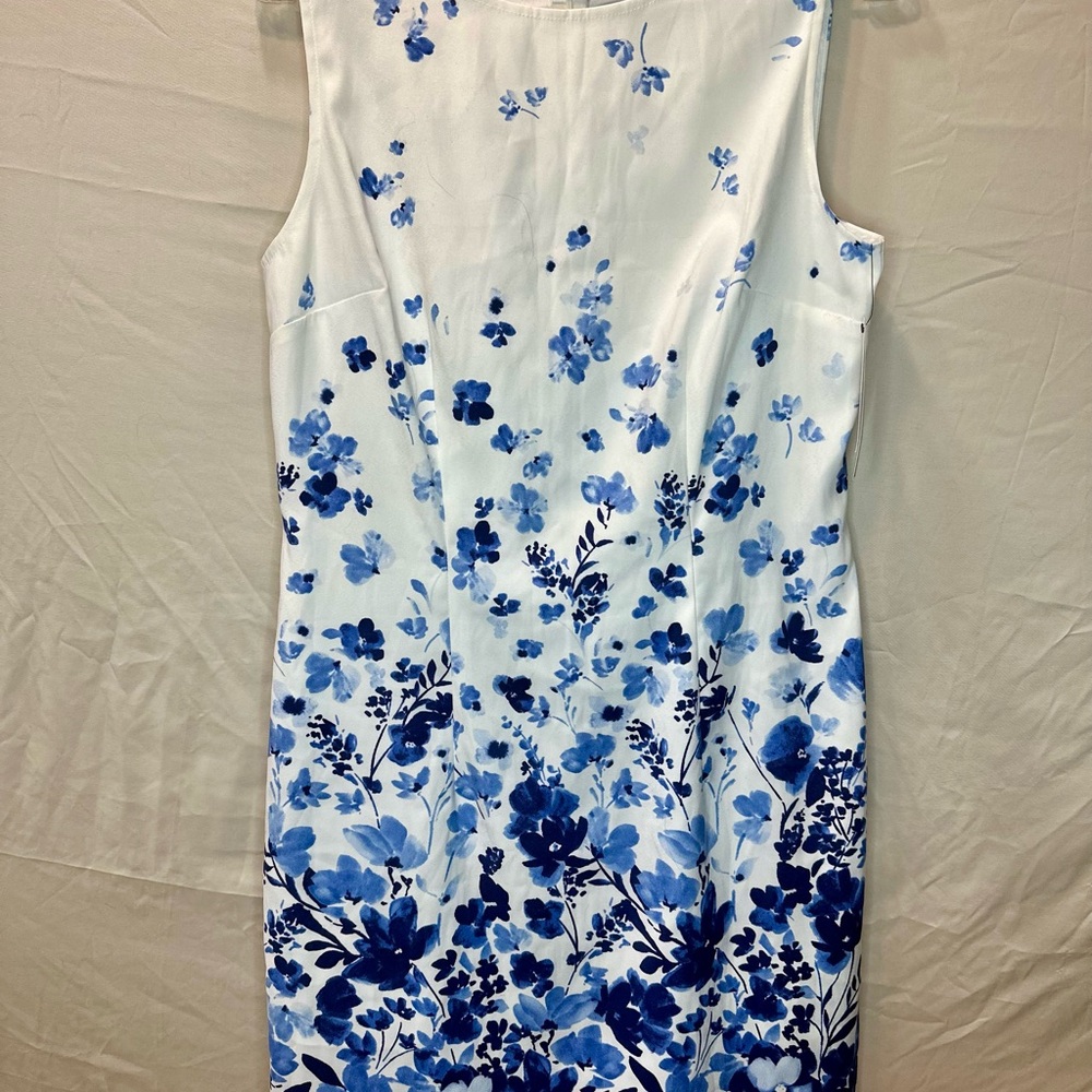 AGB White and Blue Sleeveless Sheath Midi Dress